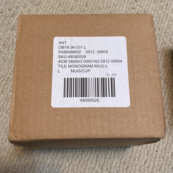 ❌SOLD❌ Tiled Margot Monogram Mug “L” - Picture 3 of 3